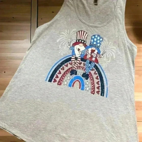 Gnome Tanks Set of 2 Adorable Teal and Gray Tanks Sz Large Tropical/Patriotic. - Picture 3 of 3